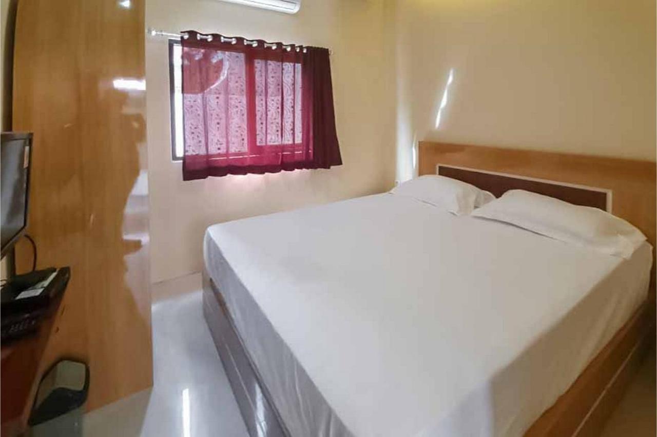 Jatiwangi Syariah Guest House Mitra Reddoorz Majalengka Ngoại thất bức ảnh